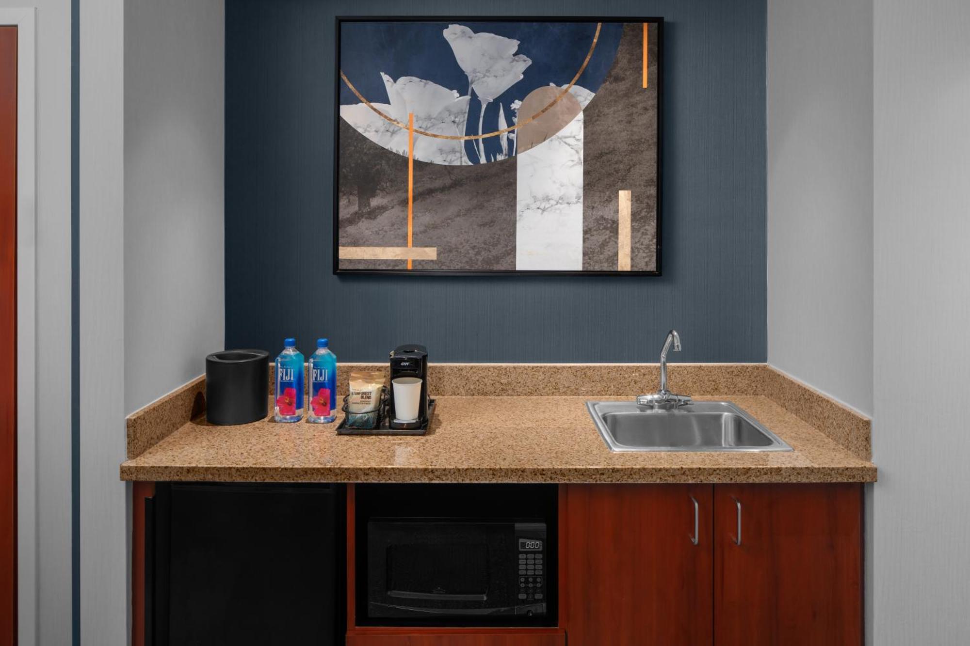 Courtyard By Marriott Santa Clarita Valencia Hotel Екстериор снимка